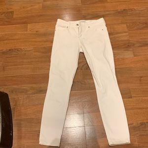 Lucky Brand white Ava skinny jeans